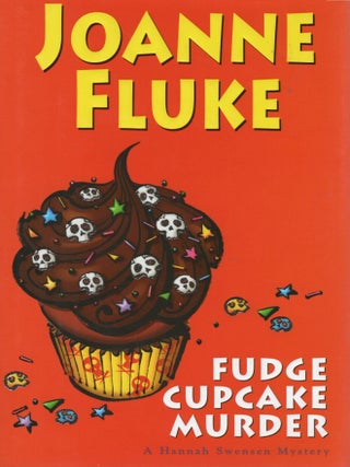 FUDGE CUPCAKE MURDER